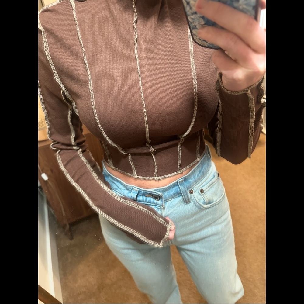 Trendy Brown Long Sleeve Crop Top